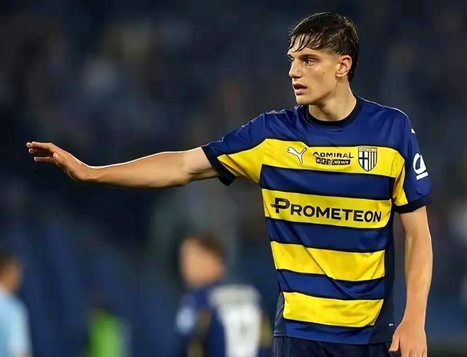 自然也就盯, 蒂克 自然也就盯, 蒂克