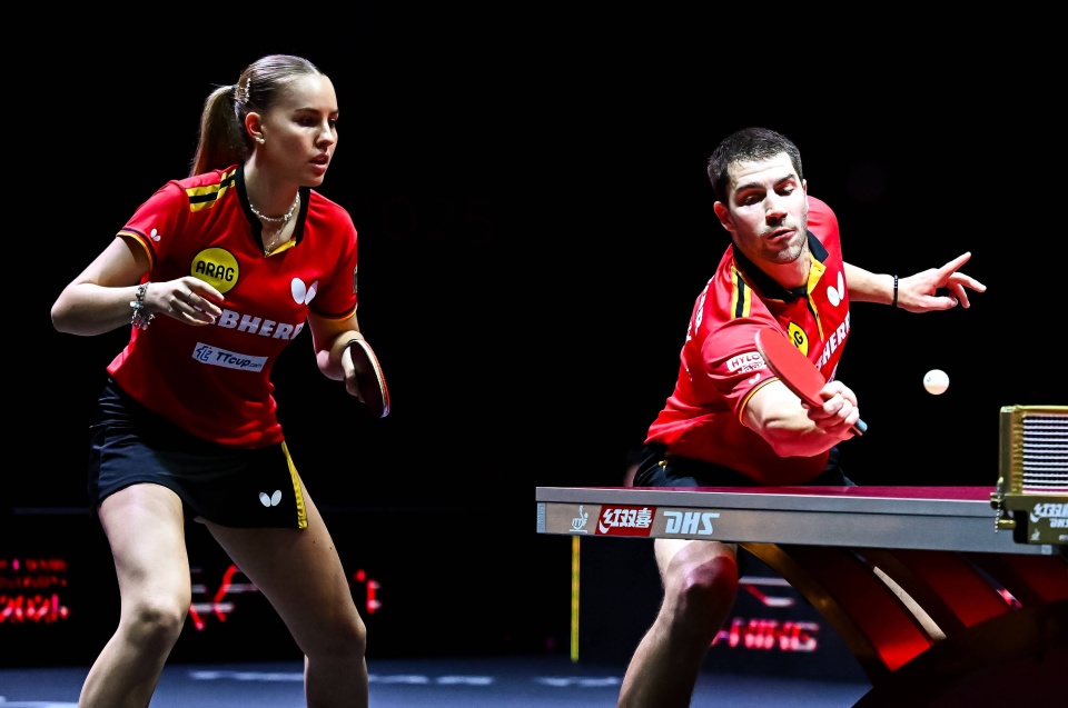 领先优势, 中国队在比 领先优势, 中国队在比