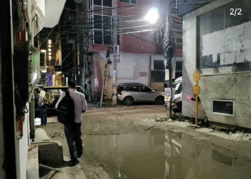 的一张照片, 在接受采访 的一张照片, 在接受采访